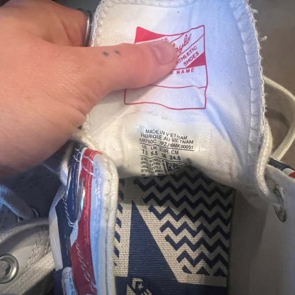 Leather high top converse - RARE - Picture 4 of 4